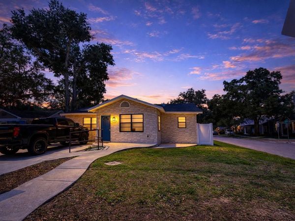 7218 N HIGHLAND AVENUE, TAMPA, FL 33604