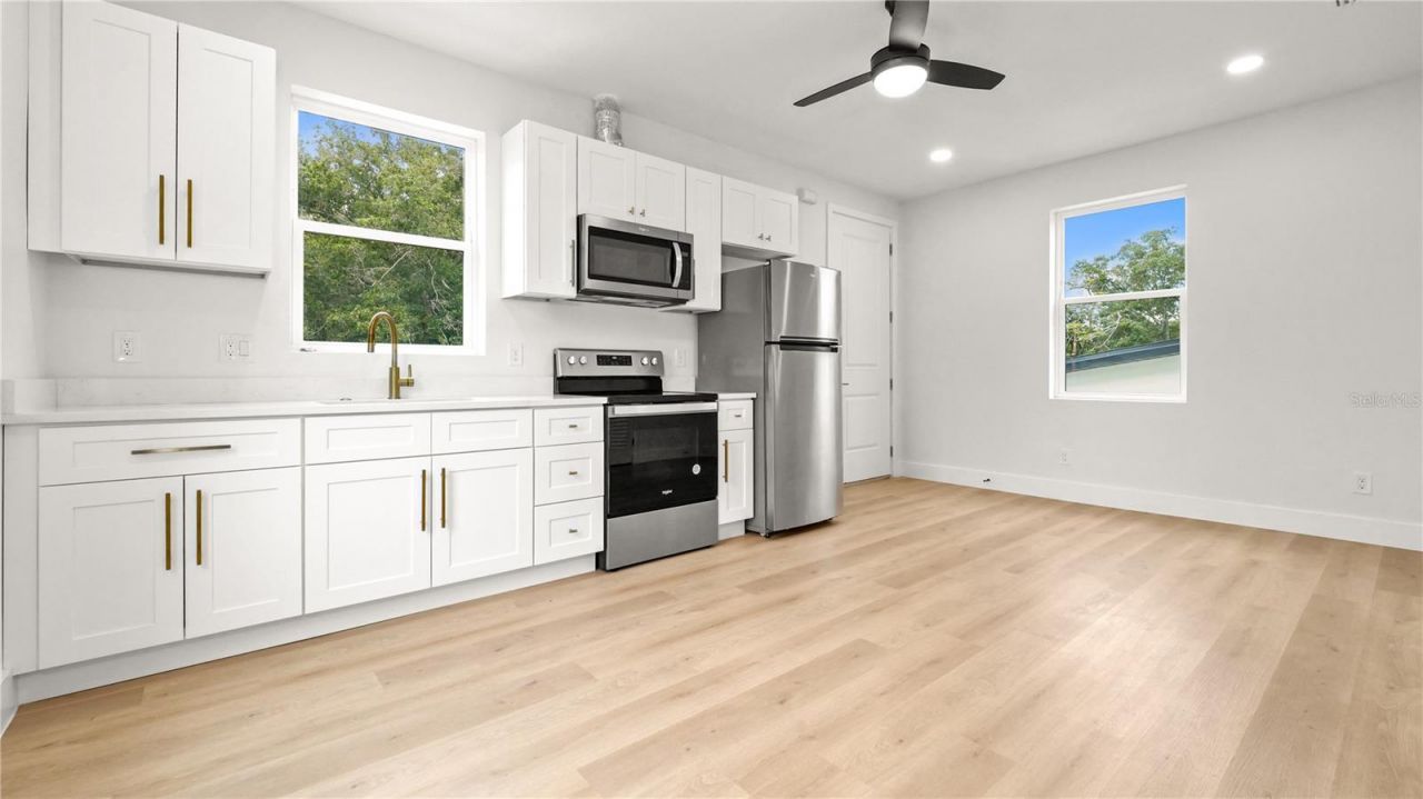 2730 37th Avenue N, Unit B, Saint Petersburg, FL 33713 Photo