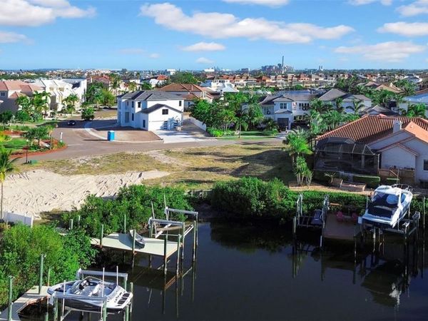 962 SYMPHONY ISLES BOULEVARD , APOLLO BEACH, FL 33572