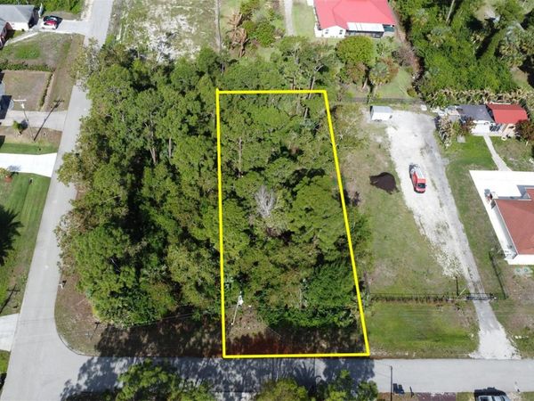 1103 DOROTHY AVENUE N, LEHIGH ACRES, FL 33971