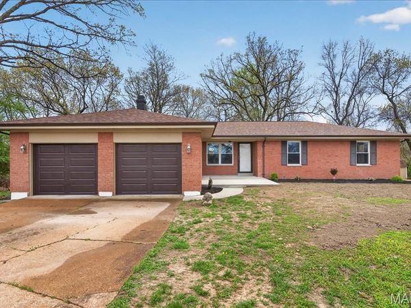 1 Windswept Drive , Unincorporated, MO 63010