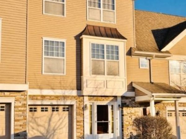 46 Junegrass Way, Allamuchy, NJ 07840