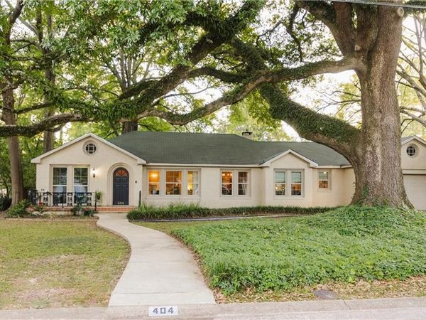 404 HILLCREST Drive, Alexandria, LA 71301