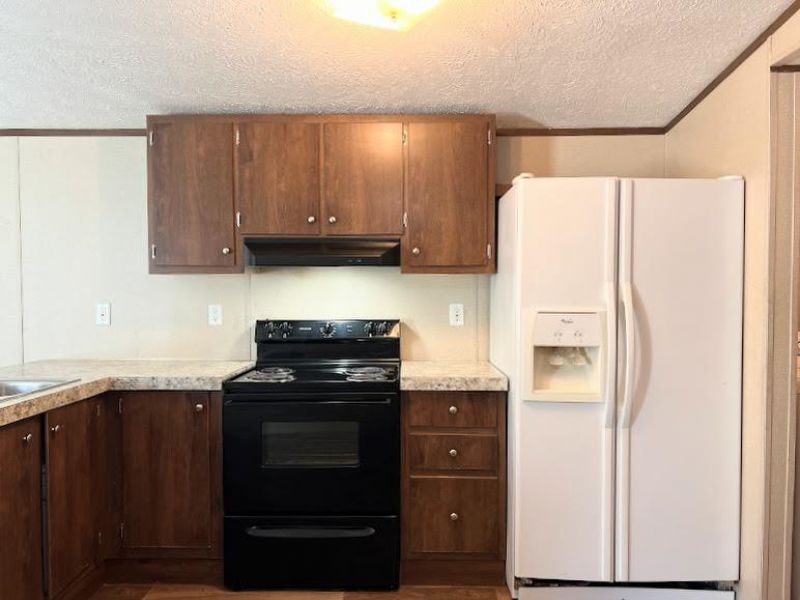 499 Keystone Ln. Photo 6