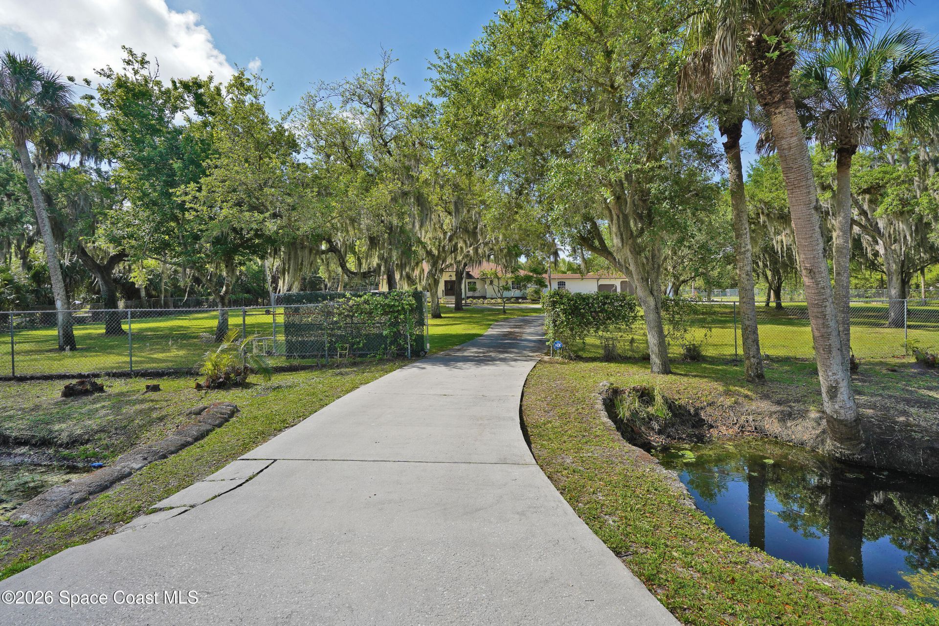 475 E Hall Road, Merritt Island, FL 32953 Photo