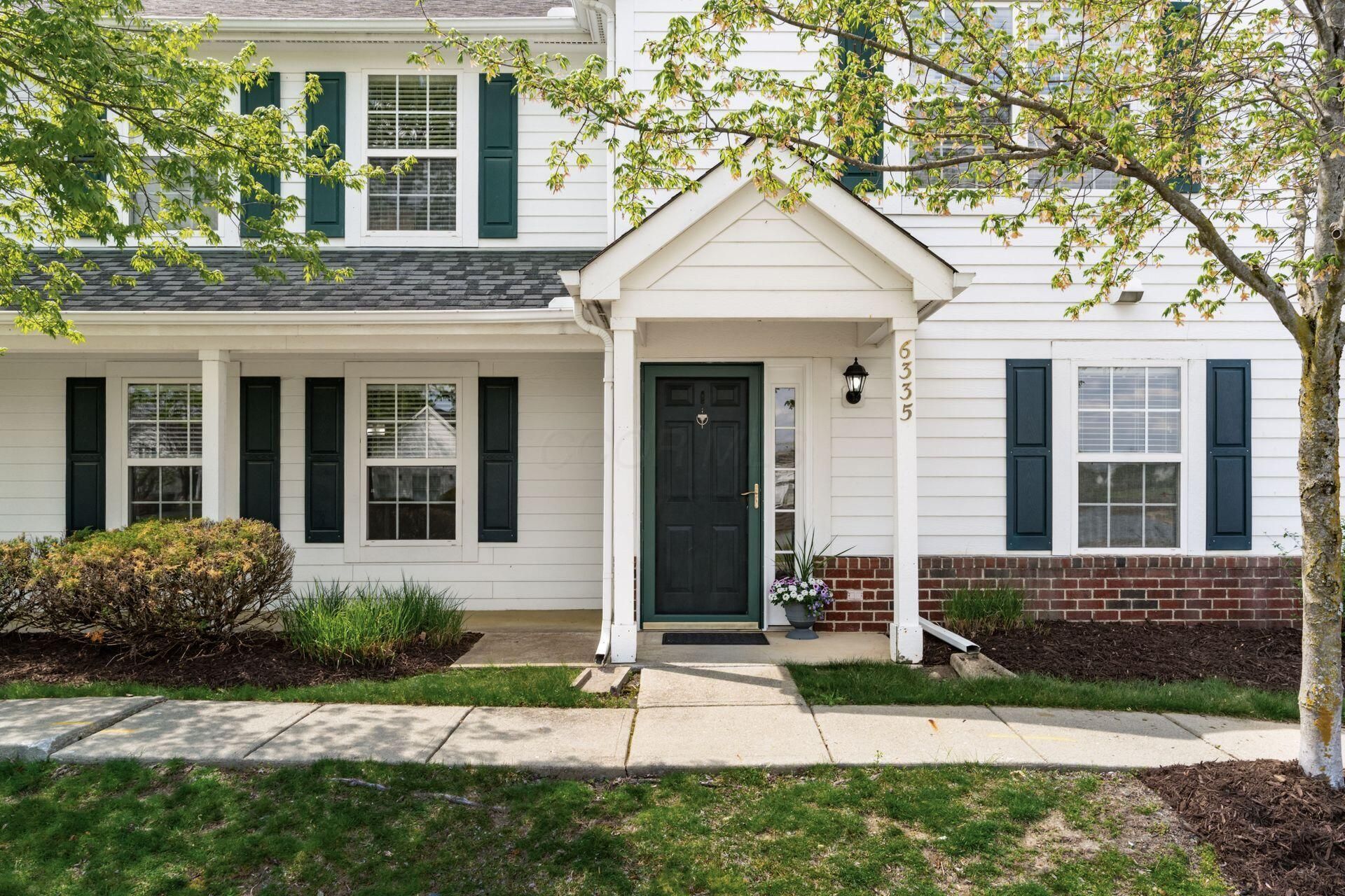 6335 Lakeview Drive W, Grove City, OH 43123 Main Photo