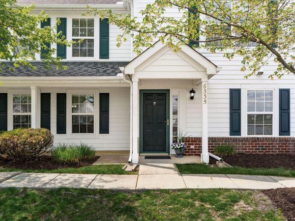 6335 Lakeview Drive W, Grove City, OH 43123