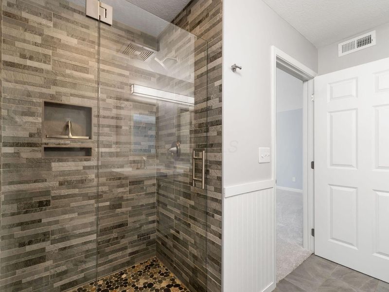 6335 Lakeview Drive W, Grove City, OH 43123 Photo 19