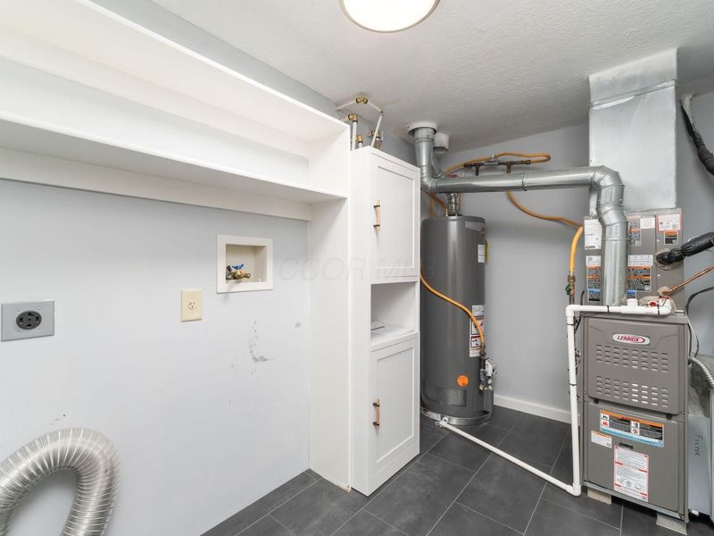 6335 Lakeview Drive W, Grove City, OH 43123 Photo 35