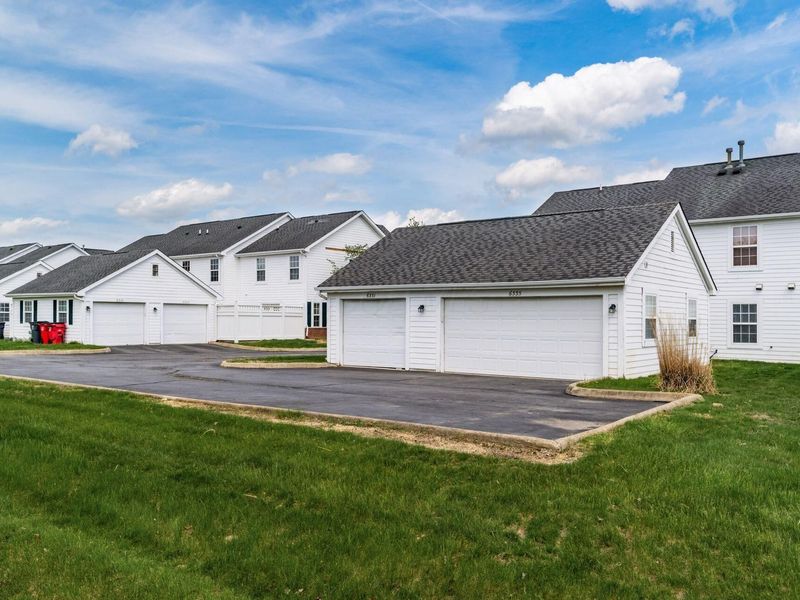 6335 Lakeview Drive W, Grove City, OH 43123 Photo 37