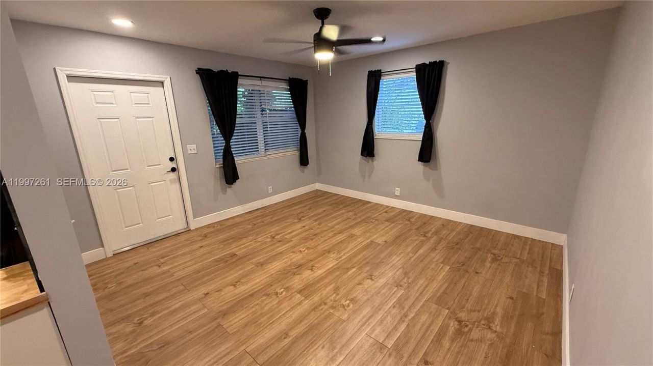 1035 SW 30th St, Unit 1, Fort Lauderdale, FL 33315 Photo