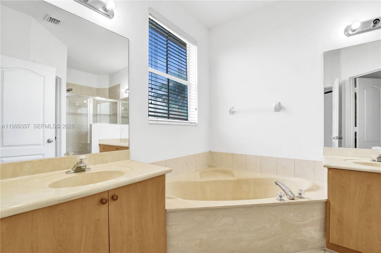 12795 SW 22nd St, Miramar, FL 33027 Photo