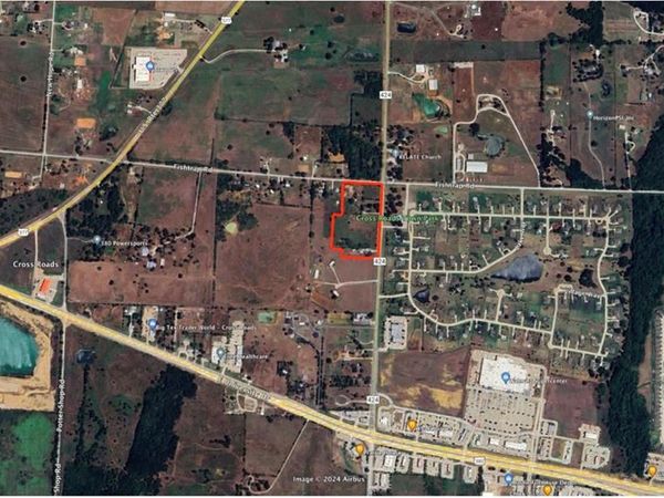 7801 Fishtrap Road , Cross Roads, TX 76227