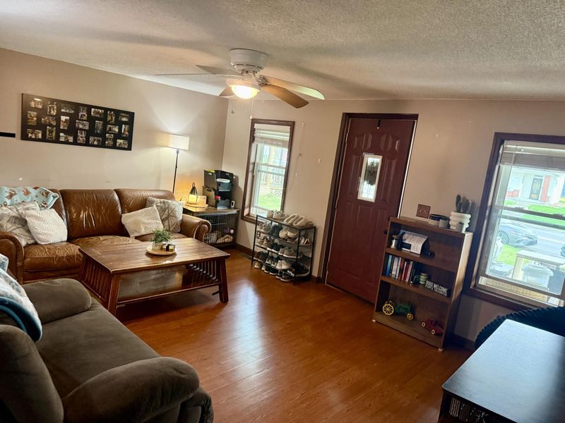 616 E Bellefontaine Street, Wapakoneta, OH 45895 Photo 6