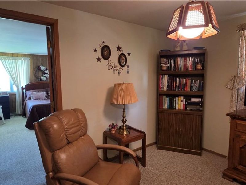 6 Thompson Lane, Shadyside, OH 43947 Photo 11