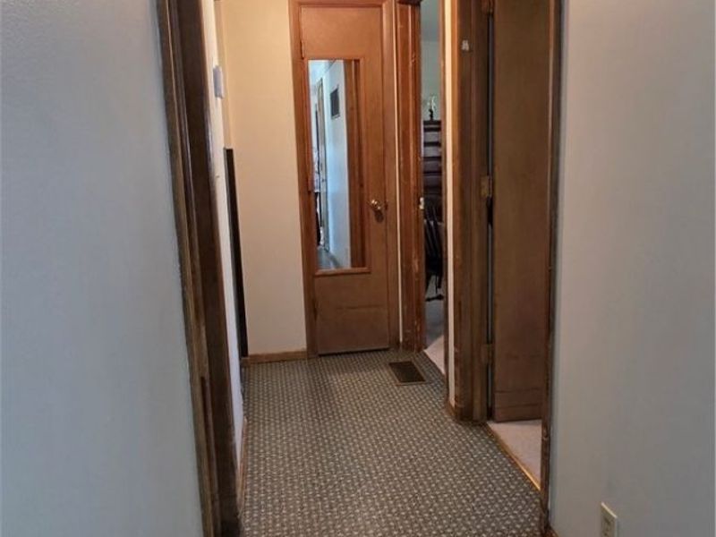 6 Thompson Lane, Shadyside, OH 43947 Photo 13