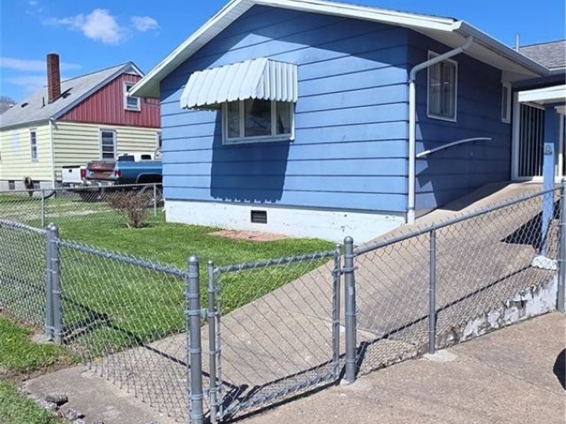 6 Thompson Lane, Shadyside, OH 43947 Photo 15