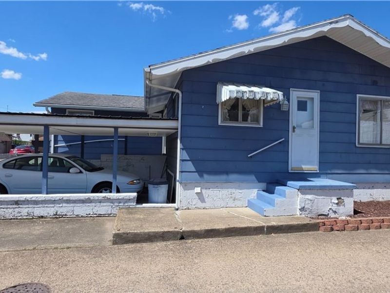 6 Thompson Lane, Shadyside, OH 43947 Photo 3