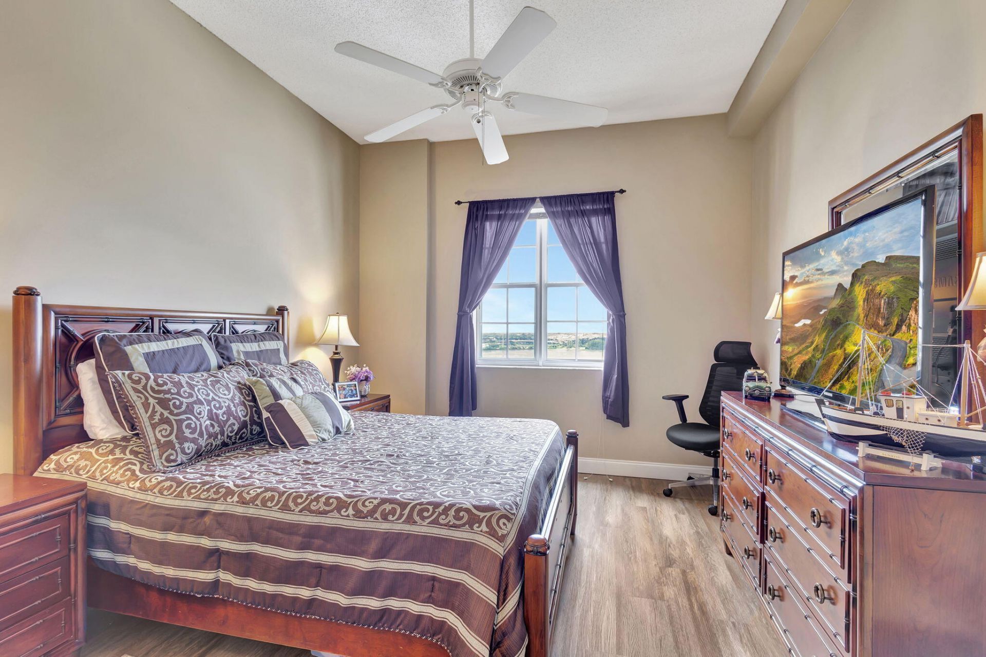 616 Clearwater Park Road, Unit Lp06, West Palm Beach, FL 33401 Photo