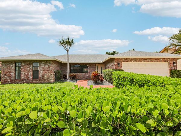 17679 Woodview Terrace, Boca Raton, FL 33487