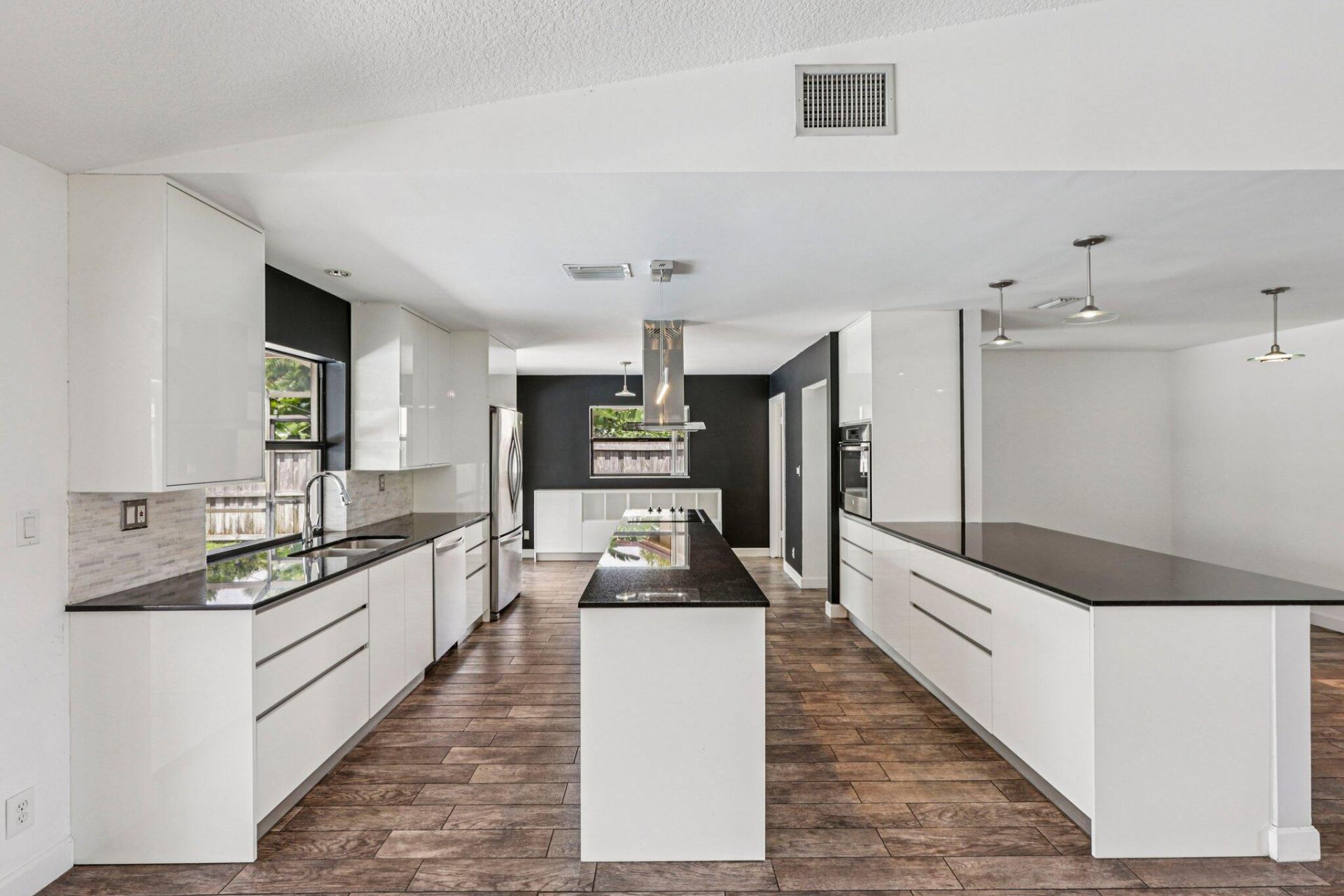 17679 Woodview Terrace, Boca Raton, FL 33487 Photo