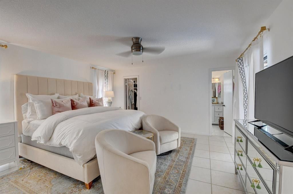 17679 Woodview Terrace, Boca Raton, FL 33487 Photo