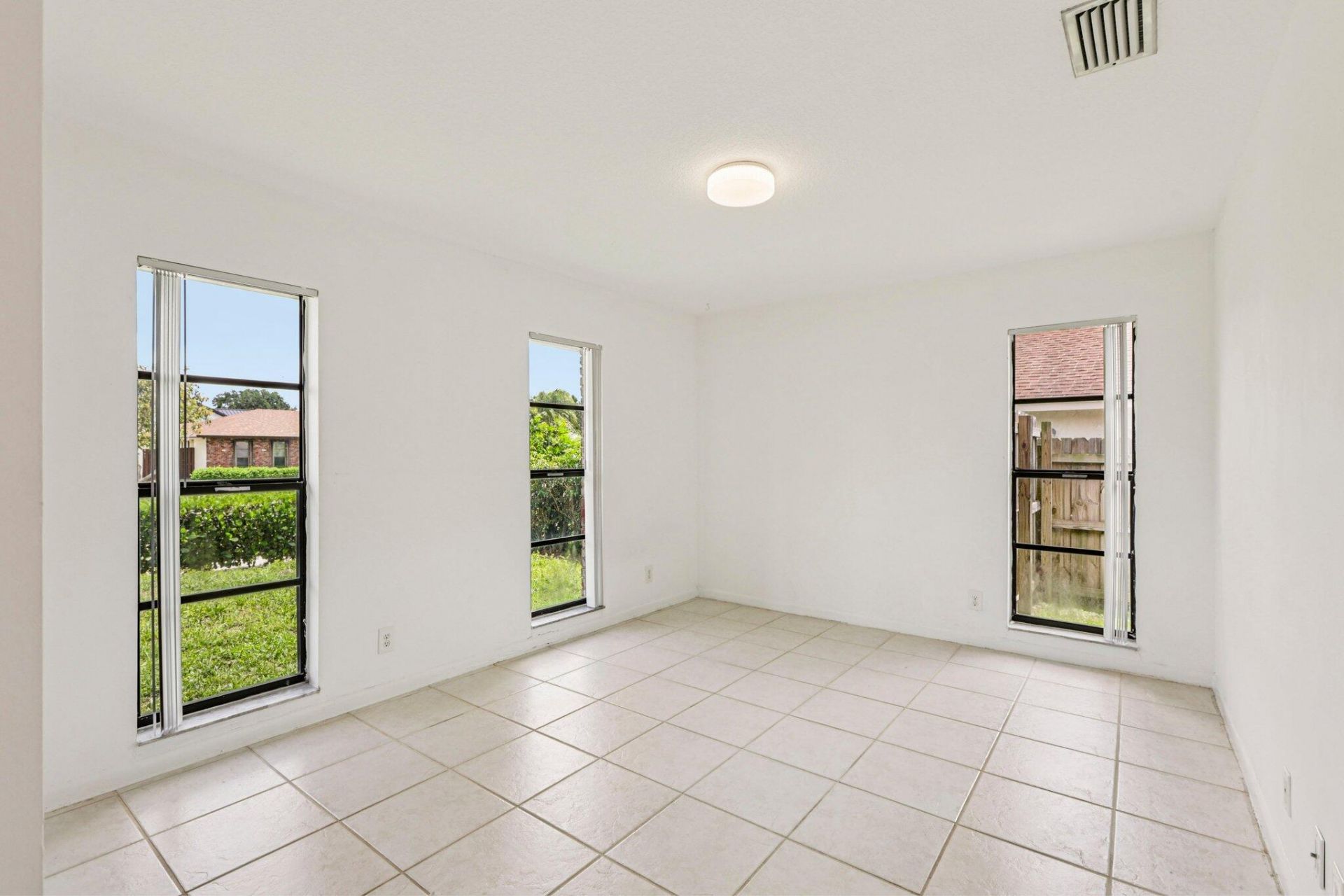 17679 Woodview Terrace, Boca Raton, FL 33487 Photo