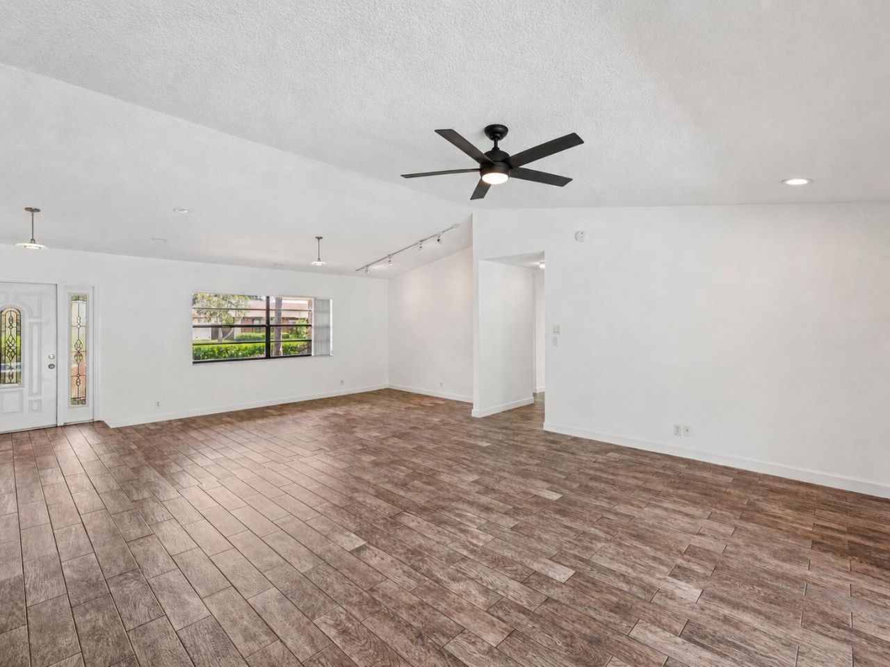 17679 Woodview Terrace, Boca Raton, FL 33487 Photo