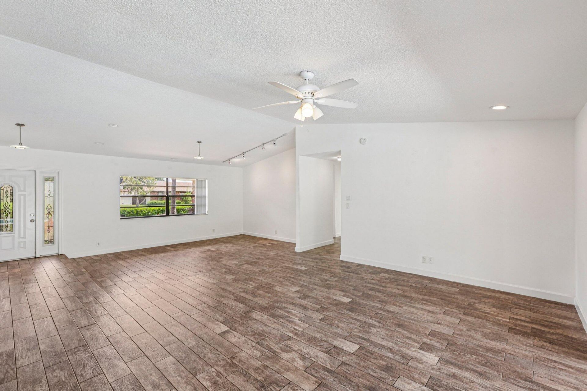 17679 Woodview Terrace, Boca Raton, FL 33487 Photo