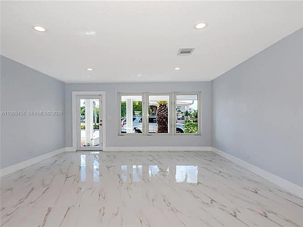 5770 NE 18th Ave, Fort Lauderdale, FL 33334 Photo