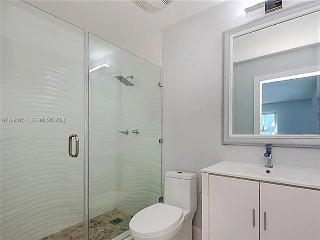 5770 NE 18th Ave, Fort Lauderdale, FL 33334 Photo