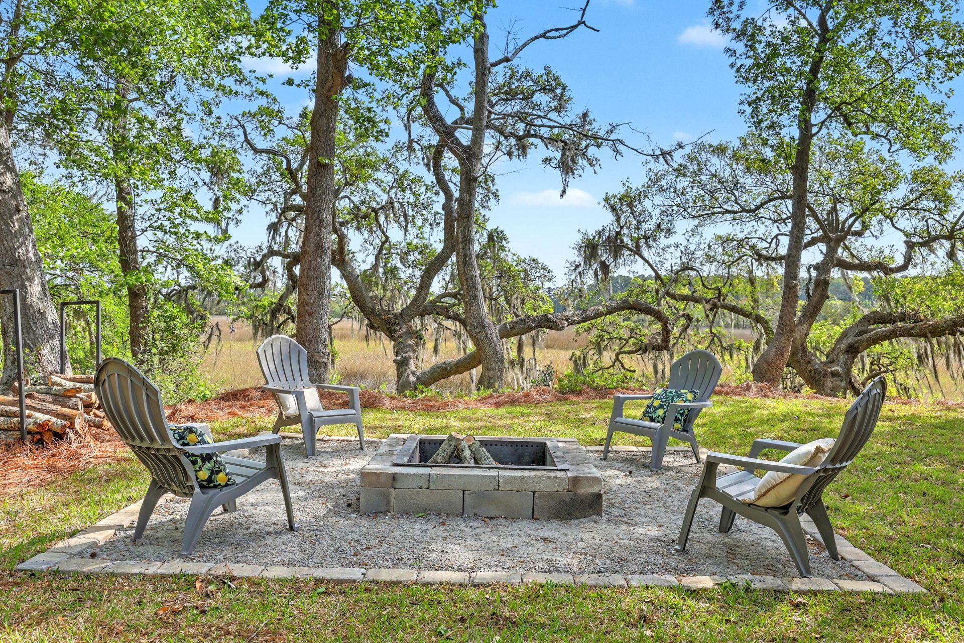 2340 Ashley River Road Photo 4