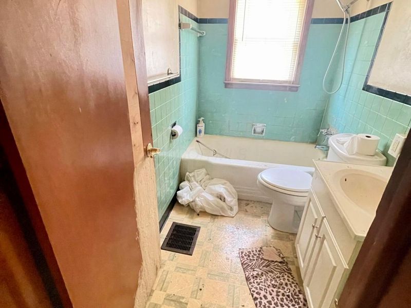 62 Southgate Drive , Columbus, OH 43207 Photo 15