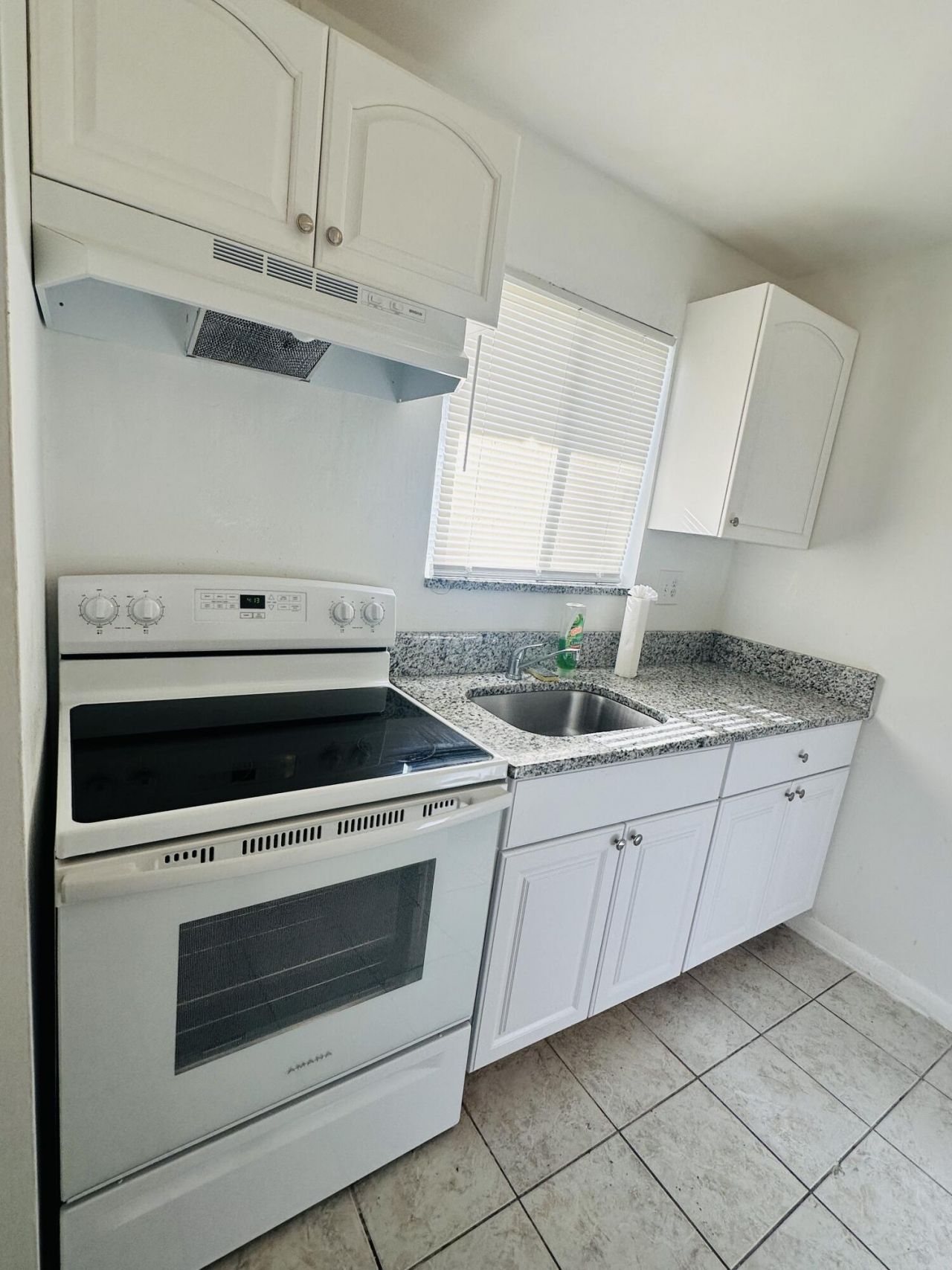 6054 Forest Hill Boulevard, Unit 102, West Palm Beach, FL 33415 Photo