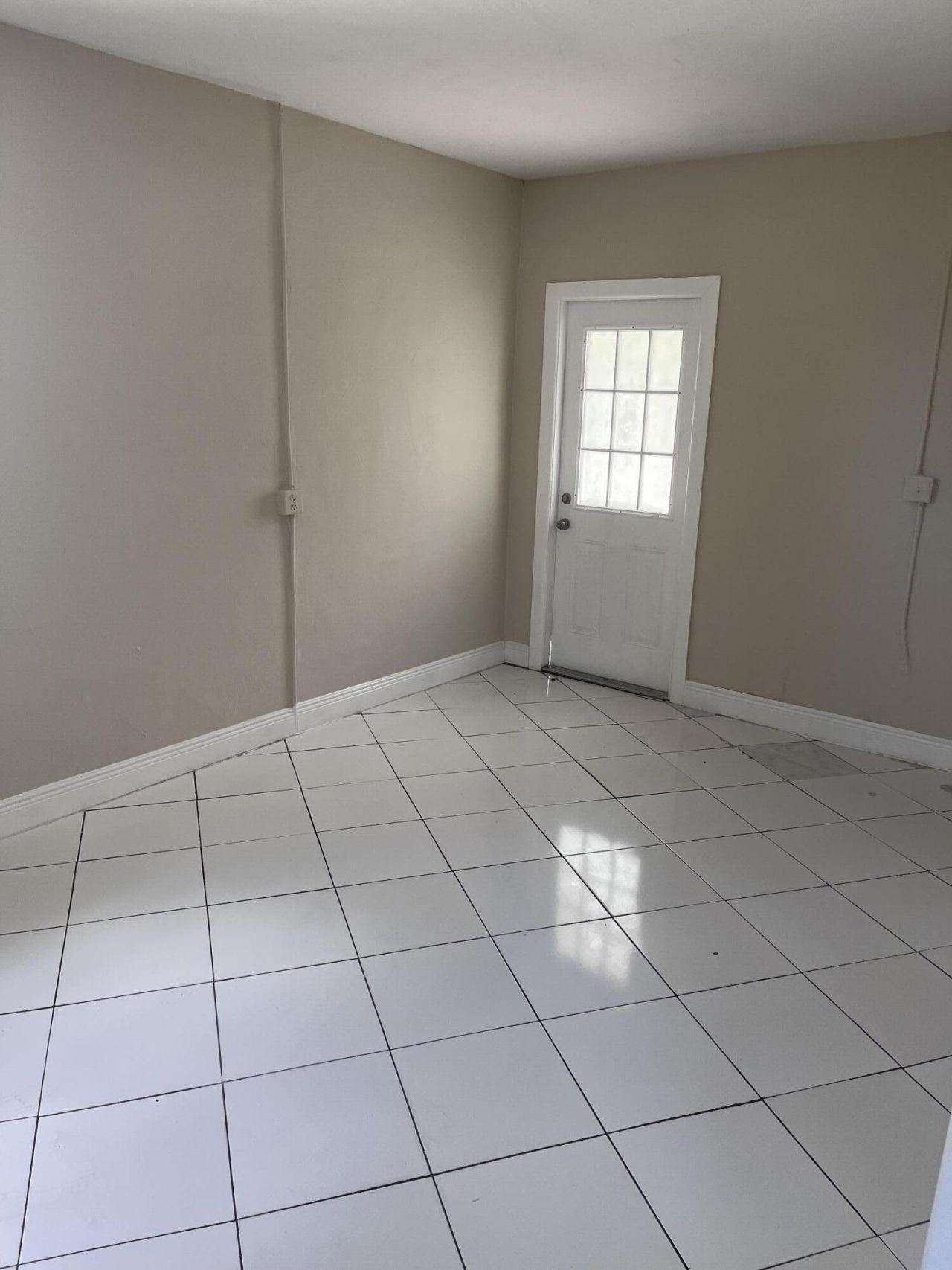 2649 Jamaica Drive, Miramar, FL 33023 Photo