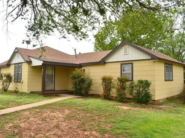 1208 S Grand , Ninnekah, OK 73067
