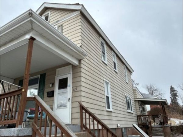 226 Laredo St, Mckeesport, PA 15133