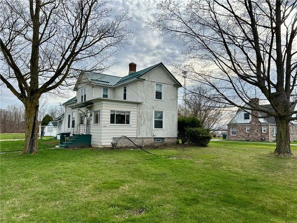 7164 W Main Road, Le Roy, NY 14482