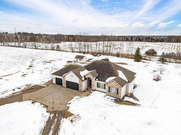 2542 Ziehl Road, Carlton, MN 55718