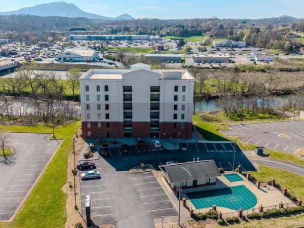 1410 Hurley Drive, Sevierville, TN 37862