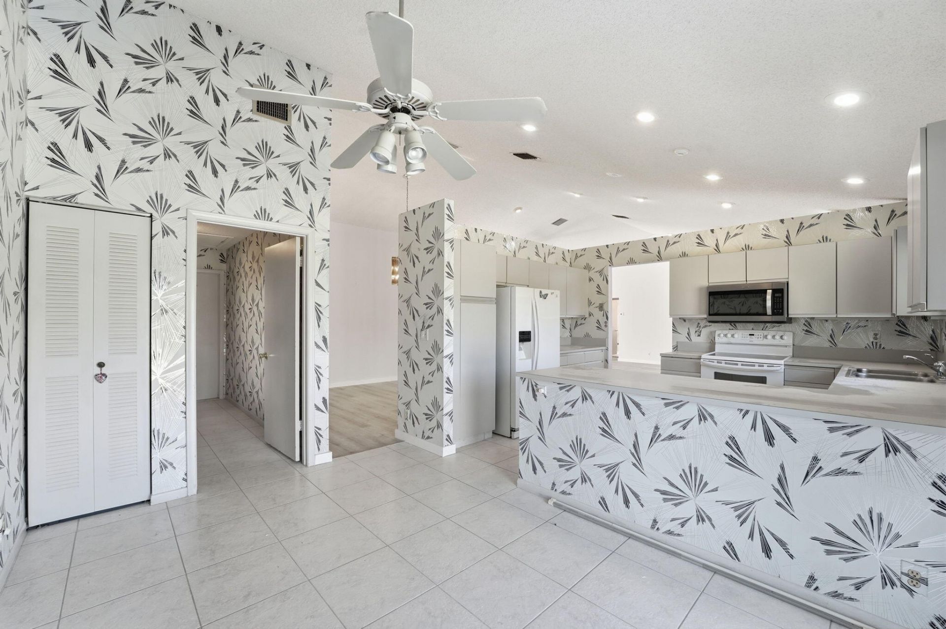 9476 El Clair Ranch Road, Boynton Beach, FL 33437 Photo
