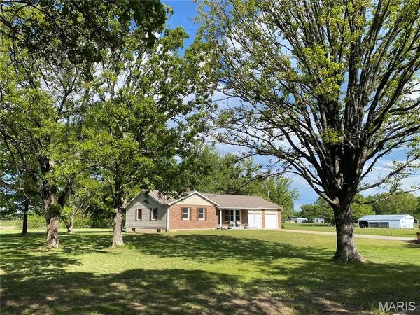 1006 Bridge Road, Belle, MO 65013