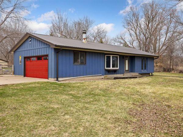 1169 Mill Street NE, Swisher, IA 52338
