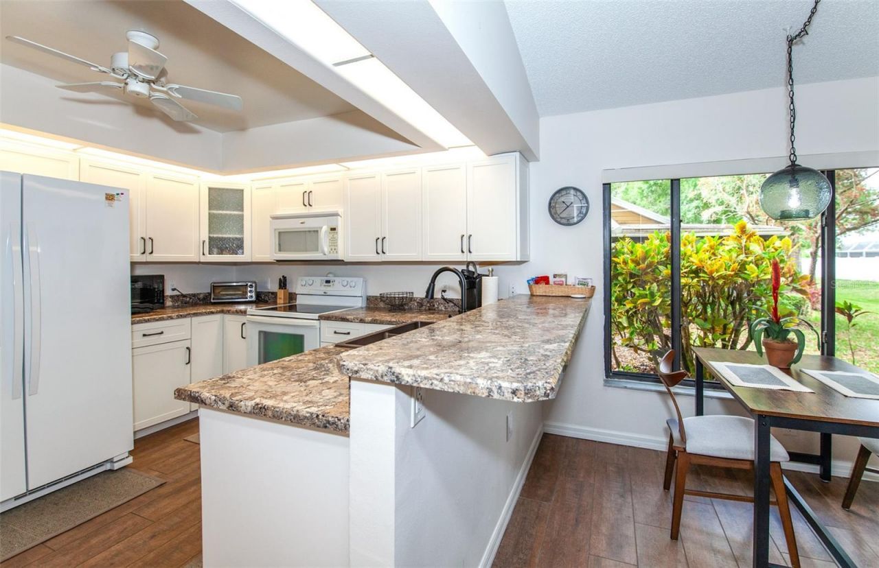 247 Southampton Lane, Unit 272, Venice, FL 34293 Photo