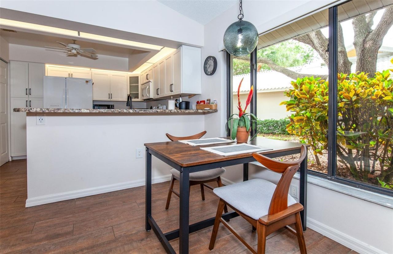 247 Southampton Lane, Unit 272, Venice, FL 34293 Photo