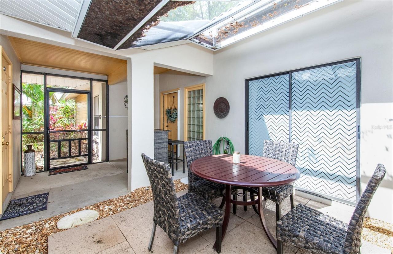 247 Southampton Lane, Unit 272, Venice, FL 34293 Photo