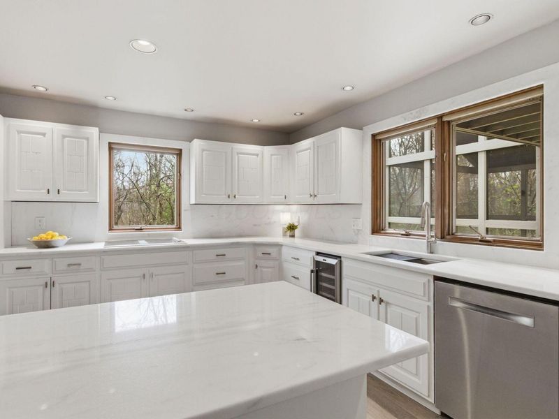 235 Partridge Bend , Powell, OH 43065 Photo 11