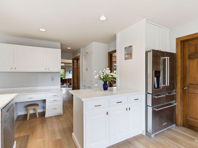 235 Partridge Bend , Powell, OH 43065 Photo 12