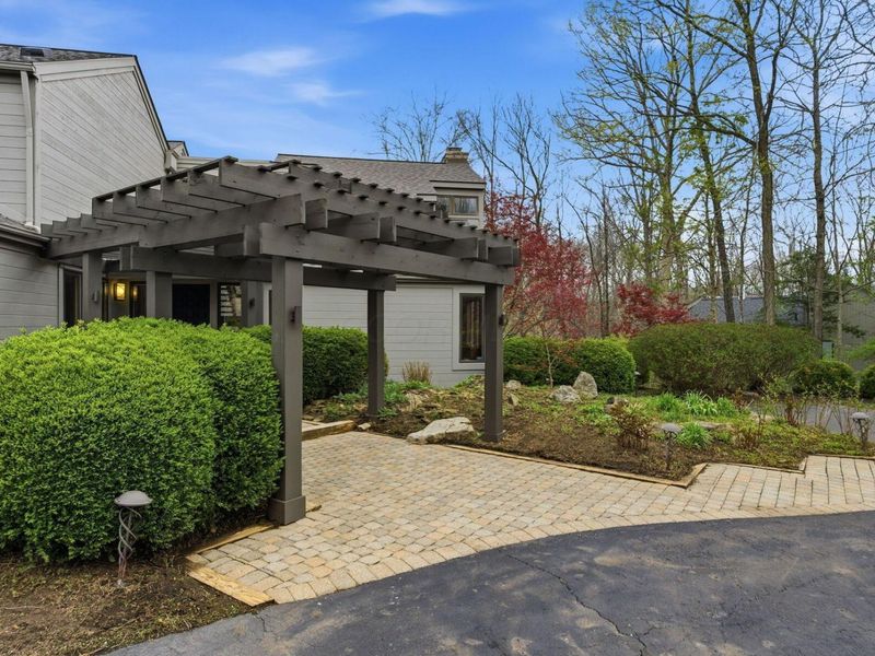 235 Partridge Bend , Powell, OH 43065 Photo 42