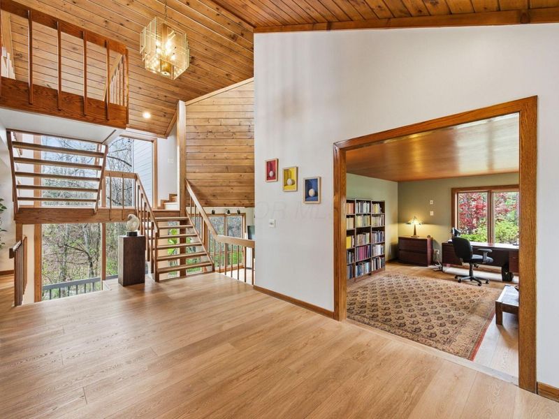 235 Partridge Bend , Powell, OH 43065 Photo 5